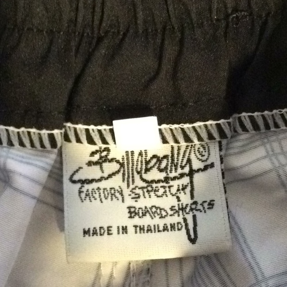Billabong shorts - Picture 2 of 3